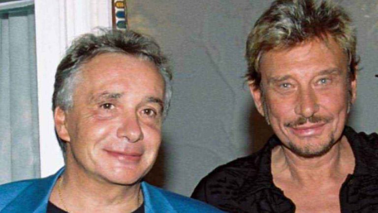 « Vous saviez que Sardou et Johnny couchaient ensemble  »  ce jour où cet homme pensait que les deux stars étaient amants